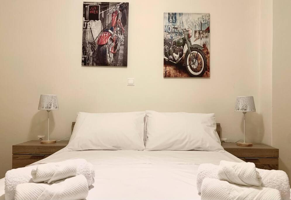 Alexa'S Downtown Apartment Атина Екстериор снимка